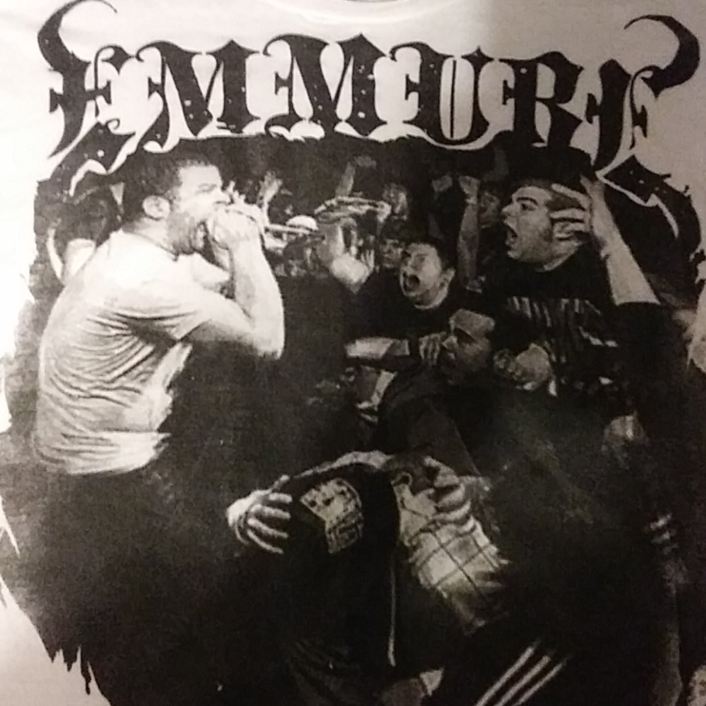 EMMURE VANS WARPED TOUR 2010 TSHIRT XL